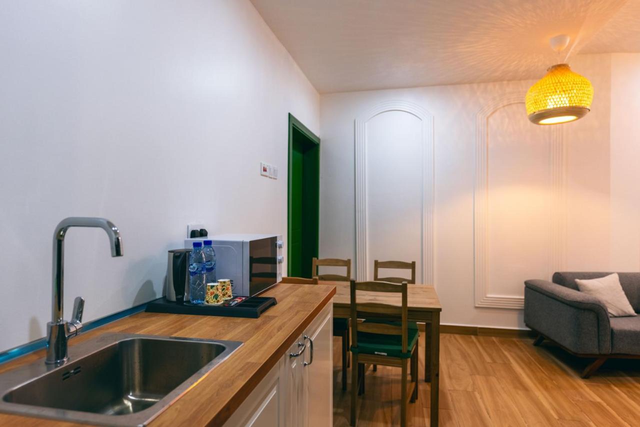 尼兹瓦 House 76酒店 外观 照片