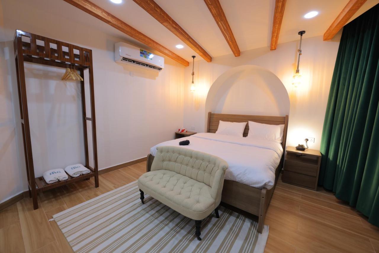 尼兹瓦 House 76酒店 外观 照片